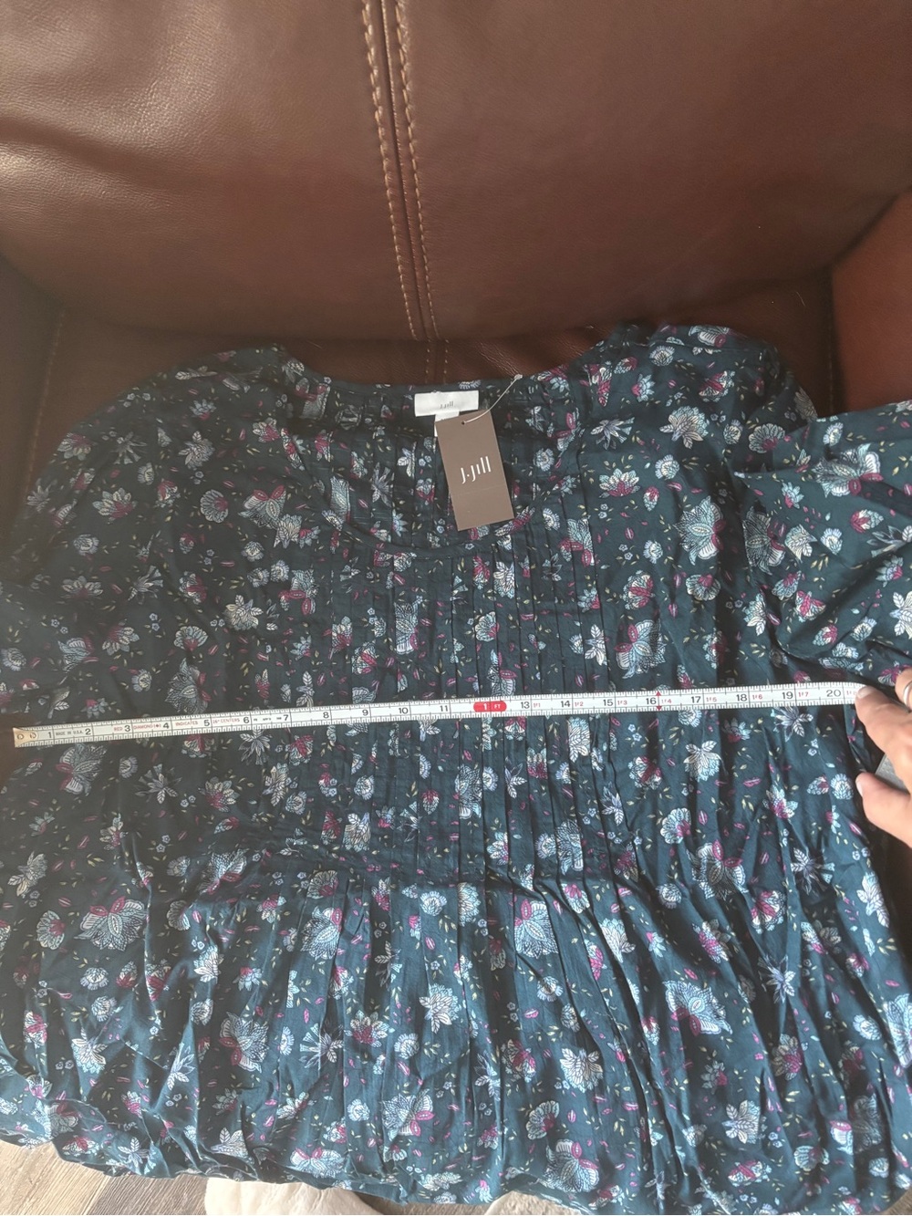 J. Jill Teal Floral Pintuck Peasant Top - Picture 7 of 8